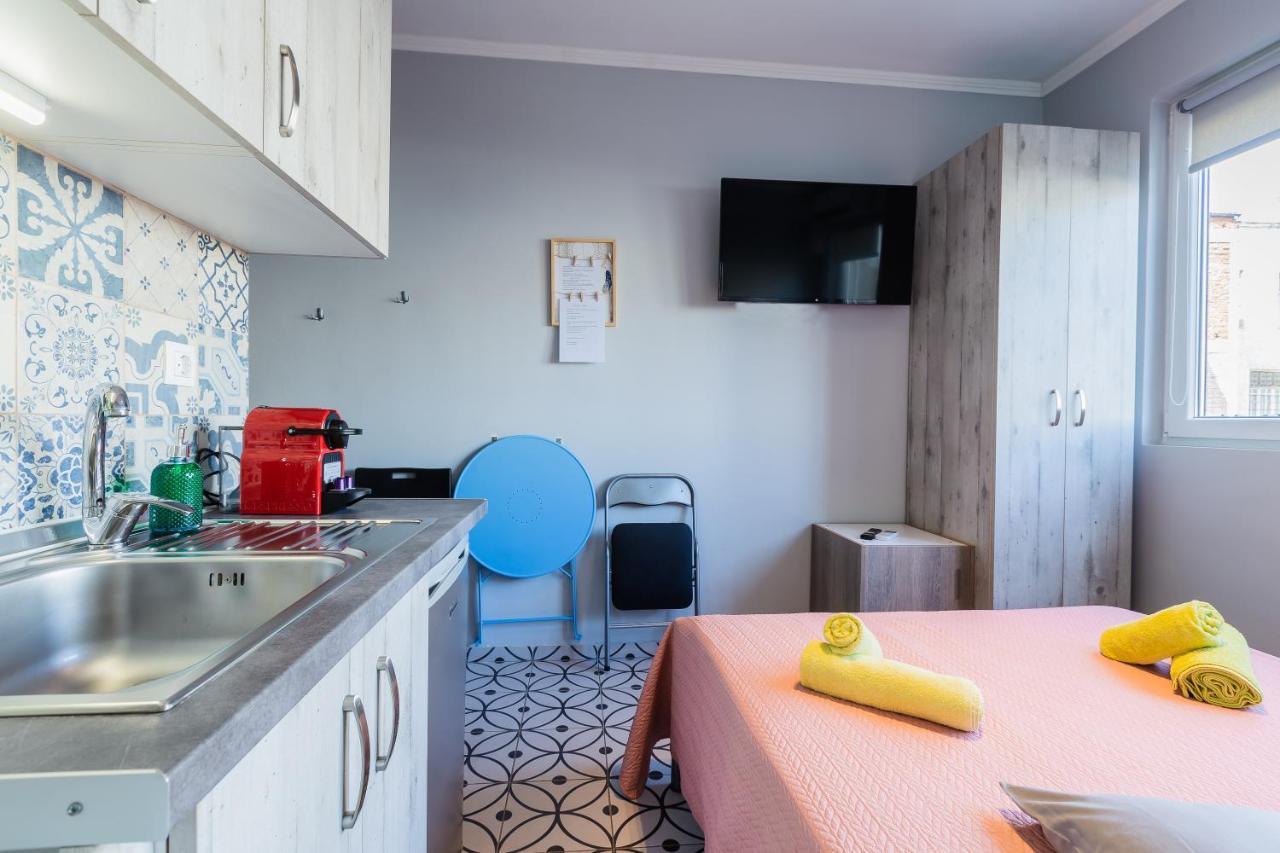 Modiano Studios Center-Your Urban Stay سالونيك المظهر الخارجي الصورة